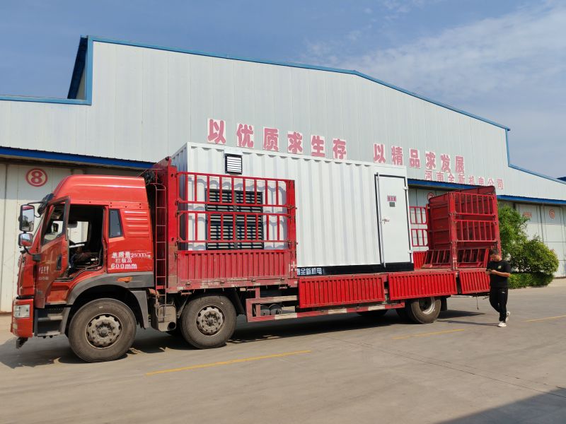 1600kva箱（xiāng）變配630kw正壓防爆（bào）電機發貨鑽井隊